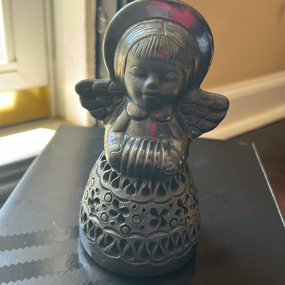 Handcrafted Oaxaca Black /Barro Negro Pottery Small Child Angel Wings & Halo